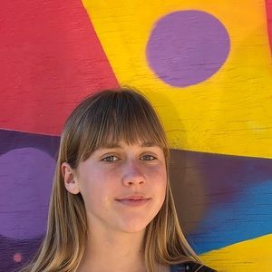 Meet your Posher, Caroline